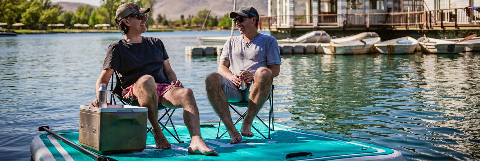 Descansa en nuestro Dock Flik