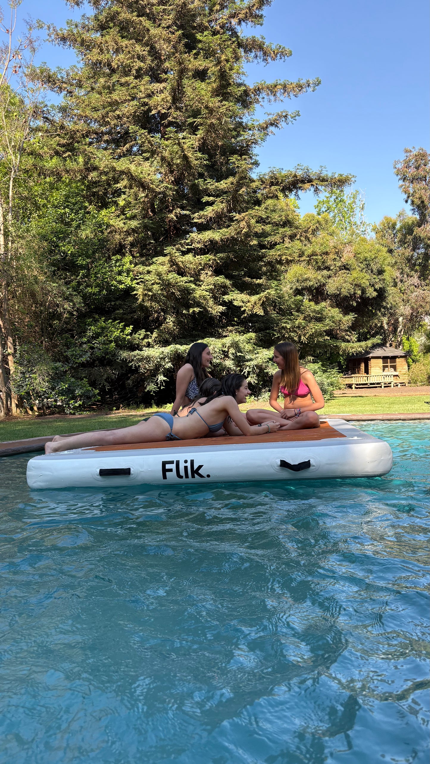 Flik Aqua Dock – Muelle Flotante para Lago y Piscina